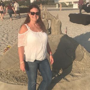 Meet your Posher, Robyn